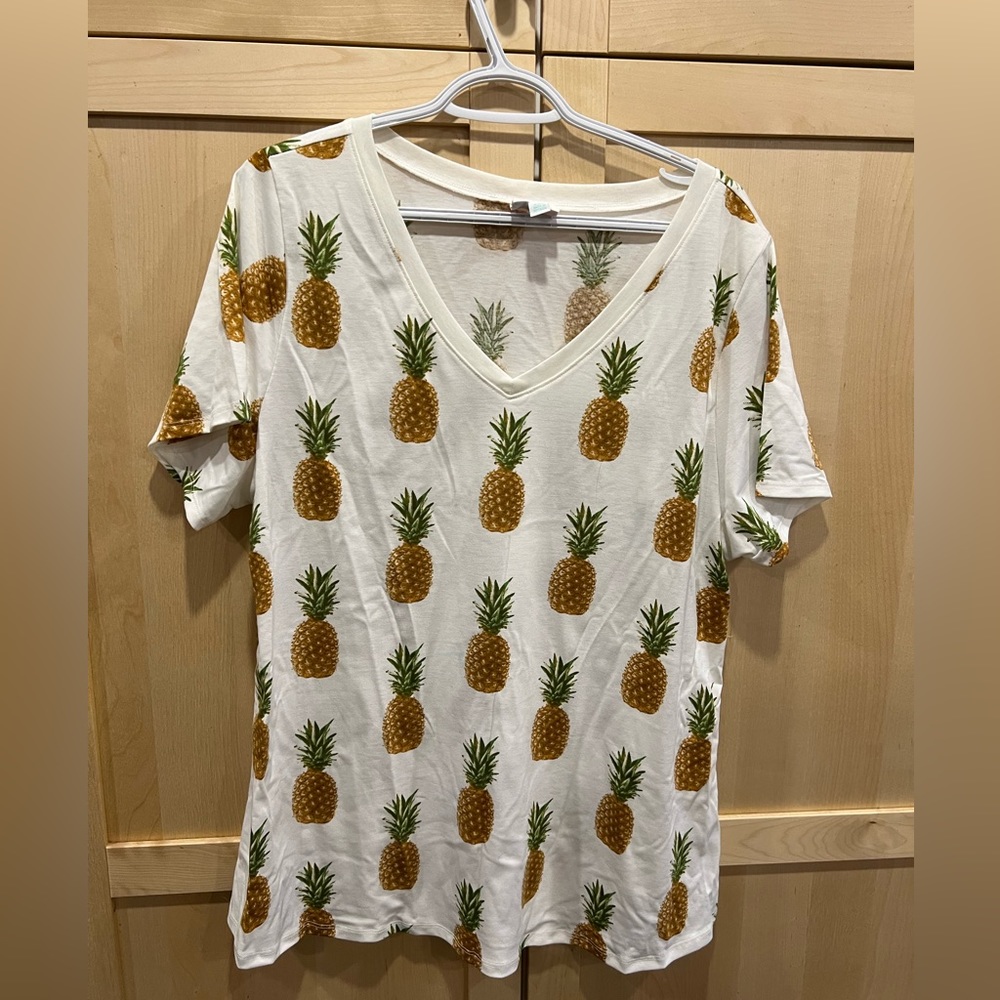 Lularoe Christy Tee